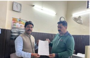 लक्ष्मण रावत ने दिया स्तीफा,कांग्रेस नेताओं पर लगाये गम्भीर आरोप