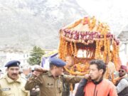 भगवान बद्रीनाथ के कल खुलेंगे कपाट सभी चल विग्रह डोलिया पहुंची बद्रीधाम