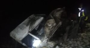 पिकप वाहन हुआ दुर्घटनाग्रस्त तीन बच्चों की मौके पर मौत