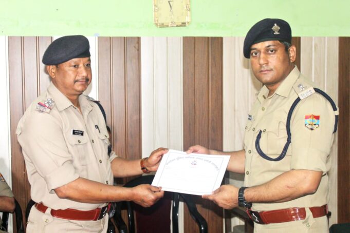 अच्छे कार्य करने वाले पुलिसकर्मी किये जायेंगें पुरस्कृत, कार्यों में शिथिलता बरतने वालों पर होगी कड़ी कार्यवाही