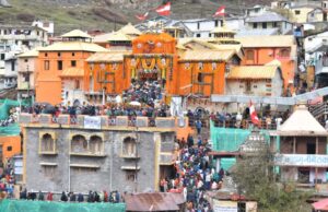 बद्री केदार मन्दिर में क्यूआर कोड मामले में समिति ने बद्रीनाथ थाने में दी तहरीर,