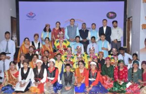 हिल की बात कार्यक्रम के तहत मुख्यमंत्री ने युवाओ से किया संवाद