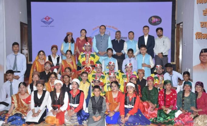 हिल की बात कार्यक्रम के तहत मुख्यमंत्री ने युवाओ से किया संवाद