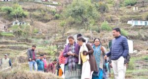 सरकार गरीबों के हितों में संचालित कर रही कई योजनाएं-रेखा आर्या