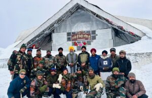 20मई को खुलेंगे हेमकुण्ड साहिब के कपाट, आस्था पथ पर बर्फ के बीच रोमांच से भरी रहेगी यात्रा