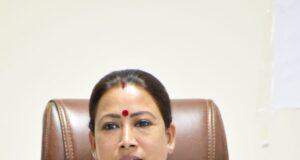 जनपद चंपावत को आदर्श जिला बनाए जाने हेतु सभी को मिलकर करना होगा कार्य-रेखा आर्या