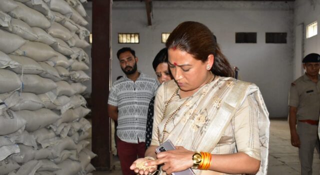 नैनीताल जनपद की प्रभारी मंत्री रेखा आर्या ने किया हल्द्वानी स्थित महिला कल्याण एवं पुनर्वास केंद्र का निरीक्षण