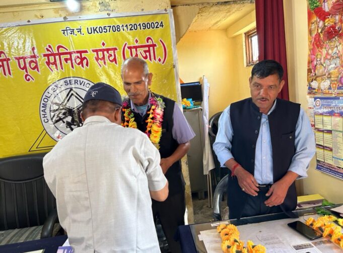 वन रेंक वन पेंशन को लेकर पूर्व सेनिको में आक्रोश बड़े आंदोलन की कर रहे तैयारी