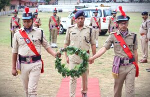 अ0उ0नि0 देवकीनंदन जोशी के आकस्मिक निधन होने पर, चमोली पुलिस द्वारा दी गई भावभीनी श्रद्धांजलि ।