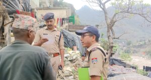 चमोली पुलिस का सत्यापन अभियान लगातार जारी