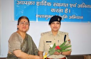 राजकीय स्नातकोत्तर महाविद्यालय गोपेश्वर में आयोजित की गयी एंटी ड्रग सेल की त्रैमासिक बैठक