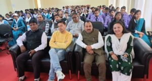 अंतराष्ट्रीय रेडक्रॉस दिवस के मौके पर महाविद्यालय गोपेश्वर आयोजित हुई कार्यशाला