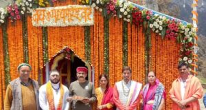 द्वितीय केदार मद्महेश्वर के कपाट आम श्रद्धालुओ के लिए खुले: