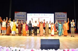 भारत है युवाओं का देश, जिनमें नेतृत्व किए जाने की है क्षमता- रेखा आर्या