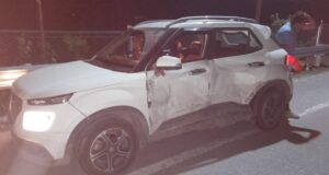 वाहनों की हुई भिड़ंत, भाजपा जिला अद्ययक्ष समेत 2 लोग हुए चोटिल