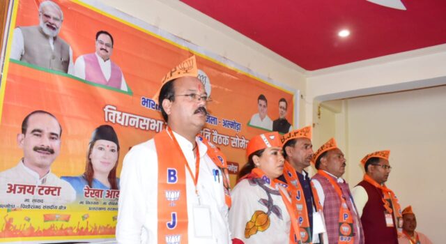 कार्यकर्ता प्रधानमंत्री नरेंद्र मोदी की 9 वर्षो के कार्यकाल की उपलब्धियां अंतिम छोर मे खड़े व्यक्ति तक पहुंचाए-रेखा आर्या
