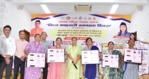 लड़कियों में सैनिटेशन, हेल्थ अवेयरनेस और उनकी माहवारी के प्रति झिझक मिटाने के लिए की जा रही है कोशिश-रेखा आर्या