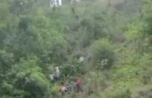 वाहन दुर्घटना ग्रस्त, 5की मौत 2 घायल