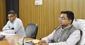 जिलाधिकारी ने ली जलमिशन की बैठक.दिसंबर तक कार्य पूर्ण करने के दिए निर्देश
