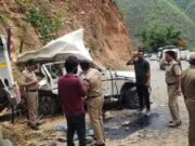 तीन धारा के पास ट्रक और बोलेरो की टक्कर दो लोगों की मौत अन्य घायल