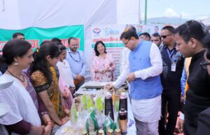 एक वर्ष पूरा होने पर मुख्यमंत्री ने चंपावत को 50.54करोड़ की दी सौगात