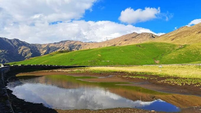 ऑली-वेदनी का मखमली बुग्याल!– रोपवे से जुडे तो बन सकता है विश्वस्तरीय टूरिज्म और स्कीइंग डेस्टिनेशन,