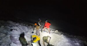 ग्लेशियर खिसकने से मलबे में लापता श्रद्धालु का शव हुवा बरामद