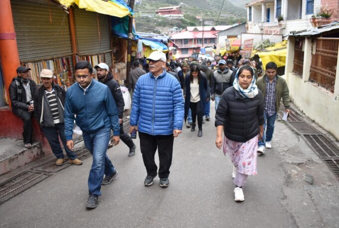 पर्यटन विभाग में विशेष कार्यकारी अधिकारी भाष्कर खुल्वे ने मास्टर प्लान के कार्यों का किया निरिक्षण