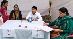 नारायण बगड़ में आयोजित हुआ स्वास्थ्य शिविर, 275से अधिक लोगों का हुआ स्वास्थ्य परीक्षण