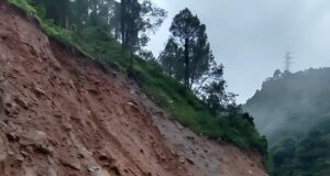 बद्रीनाथ राष्ट्रीय राजमार्ग इन जगहों पर है बन्द, जल्द खुलेगा मार्ग