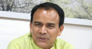 डेंगू रोकथाम को प्रभावी कदम उठायें सीएमओः डॉ. धन सिंह रावत