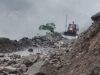 बद्रीनाथ राष्ट्रीय राजमार्ग छिनका के पास मलबा आने से हुवा बन्द
