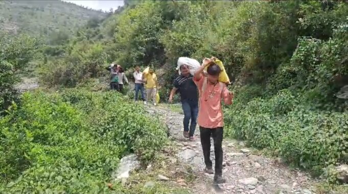 एल डीआरएफ ने करंट हादसे के 5 पीड़ित परिवारों तक पहुचाई मदद