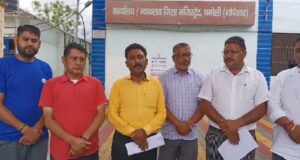 पवन राठौर ने मुआवजे न लेने को लेकर जिलाधिकारी को दिया ज्ञापन