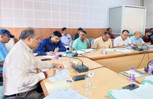 मुख्य विकास अधिकारी ने ली केन्द्र व राज्य पोषित योजना की समीक्षा बैठक