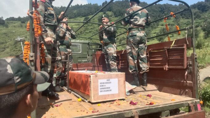 गैरसैण फरकण्डे तल्ली निवासी सेना का जवान हुवा शहीद