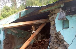 यहां गिरा मकान 2मासूमो की मौत