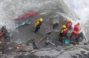 ब्रेकिंग न्यूज़ :केदारनाथ यात्रा पड़ाव के गौरीकुण्ड हादसे में लापता 20 लोगों में मिला एक शव