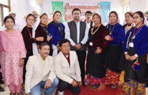 प्राचीन विरासत को संजोने के लिए डाक विभाग ने लांच किए स्पेशल लिफाफा।