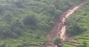 अतिवृष्टि के चलते सैकड़ों नाली भूमि को हुआ नुकसान कई गौशाला आए मलबे की चपेट में