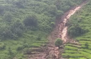 अतिवृष्टि के चलते सैकड़ों नाली भूमि को हुआ नुकसान कई गौशाला आए मलबे की चपेट में