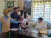 अतिक्रमण हटाने के विरोध में व्यापार संघ पोखरी ने किया प्रदर्शन, मुख्यमंत्री को भेजा ज्ञापन