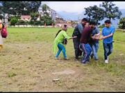 हाइवे बन्द आफत में जान, हेलीकॉप्टर से पहुचाया गया अस्पताल