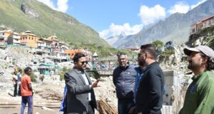 डीएम ने बद्रीनाथ महायोजना के अंतर्गत संचालित कार्यों का क्या निरीक्षण।