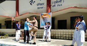 जनपद पुलिस द्धारा स्कूली छात्राओं में आत्मविश्वास एवं सुरक्षा की भावना जाग्रत करने हेतु दिया गया आत्मरक्षा का प्रशिक्षण