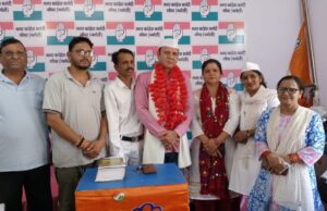 कांग्रेस सेवा दल ने किया ध्वज वंदन कार्यकम