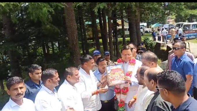 शिव की भूमि से जीतेेगी पार्वती – cm धामी