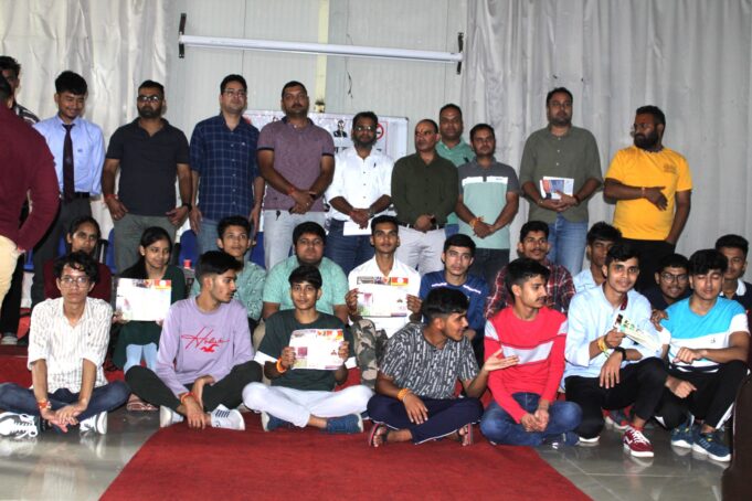 प्रोद्यौगिकी संस्थान गोपेश्वर के छात्र-छात्राओं ने पुलिस की साइबर पाठशाला में सीखा, साइबर अपराधों से सुरक्षा का ज्ञान