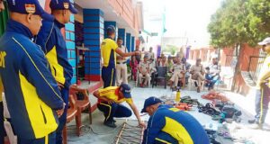 S.D.R.F टीम जोशीमठ द्वारा कोतवाली जोशीमठ के जवानों को किसी प्रकार की आपदा से निपटने हेतु दिया गया आपदा सम्बन्धित प्रशिक्षण