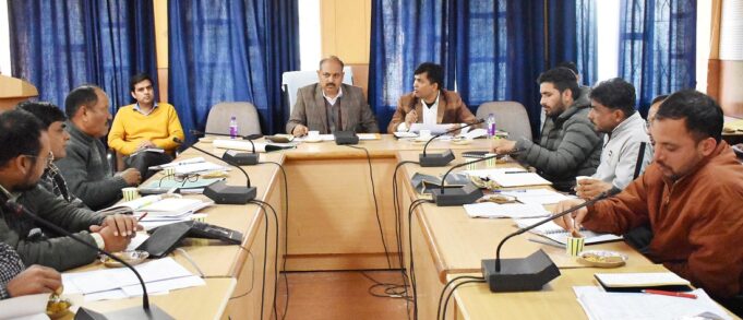 मुख्य विकास अधिकारी ने ली पीएम किसान निधि की समीक्षा बैठक